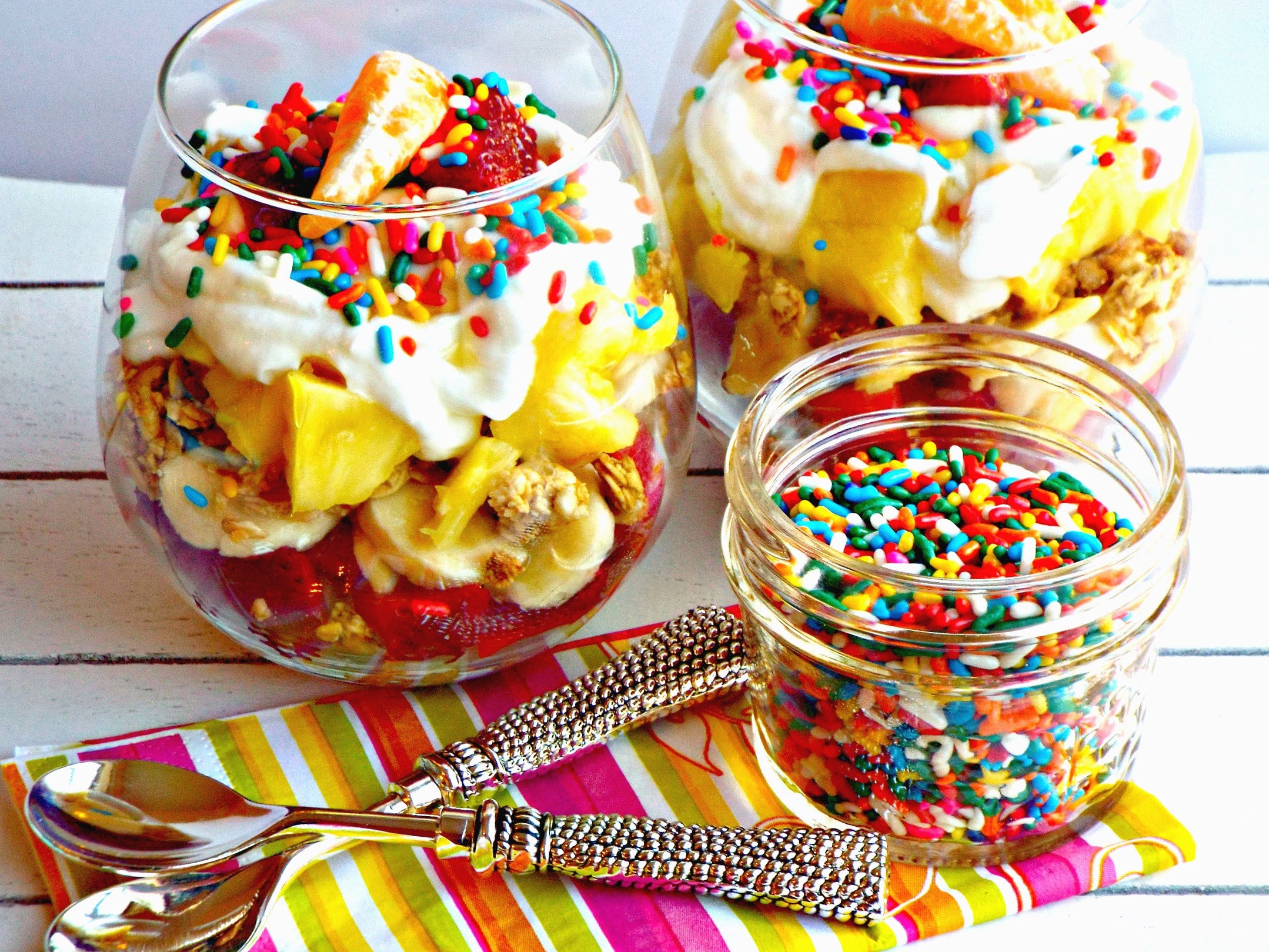 Fruit salad, Greek yogurt, Yogurt Parfait 