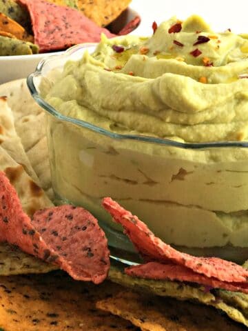 Spicy Avocado Hummus