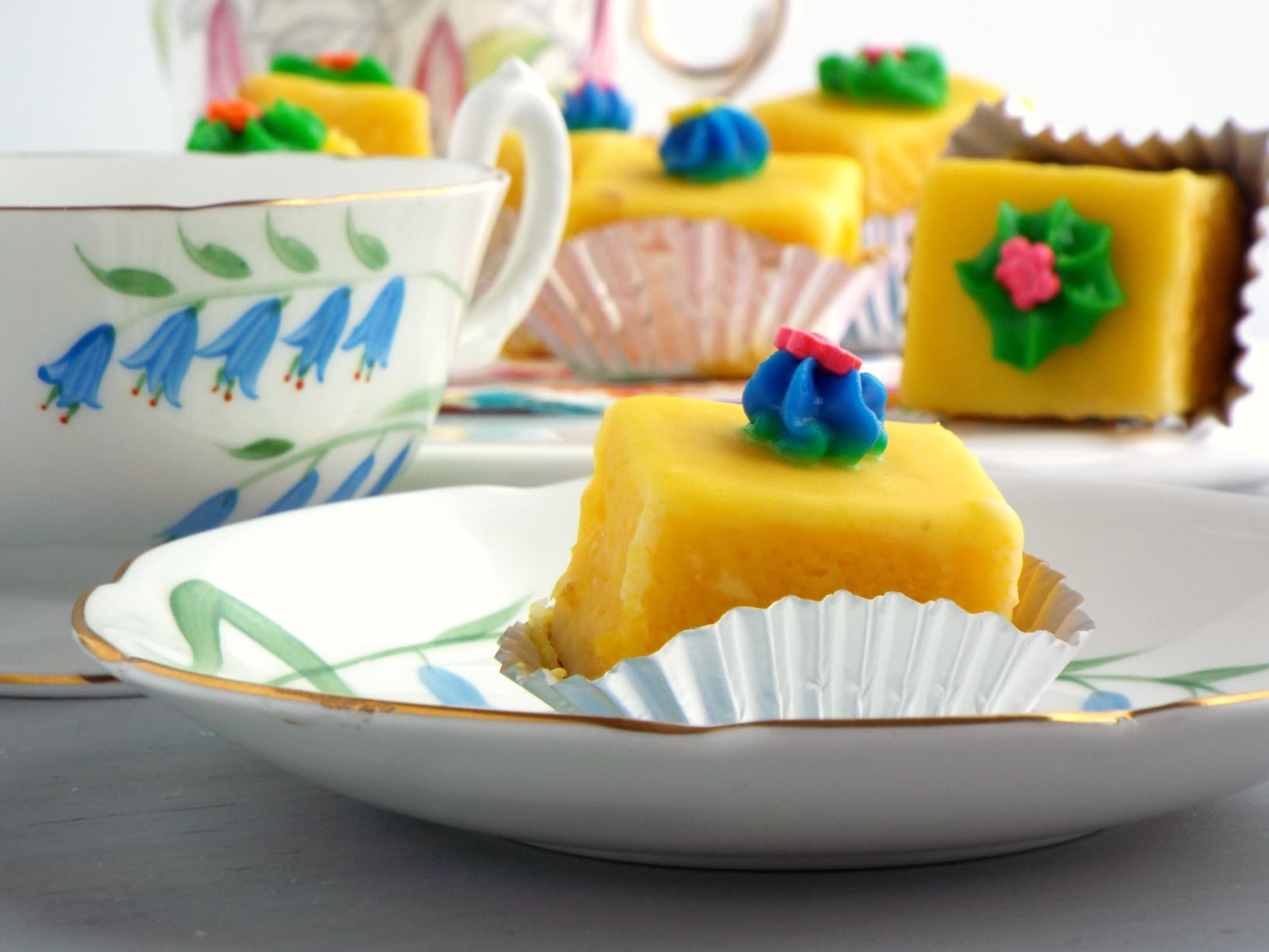 lemon glazed petit fours