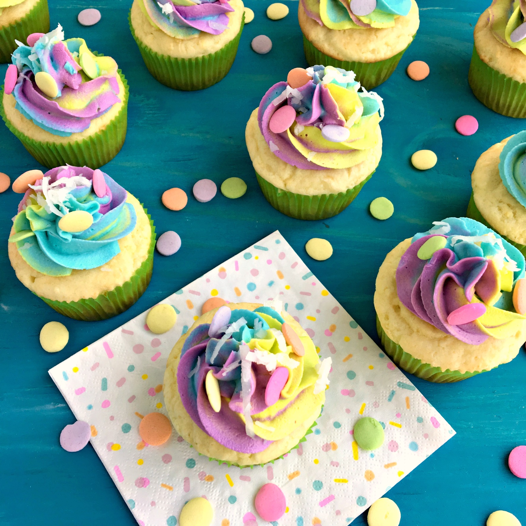 Coconut Cream Unicorn Cupcakes