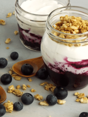 How to make Fruit on the bottom yogurt