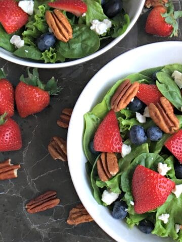 Red, White and Blue Spinach Berry Salad