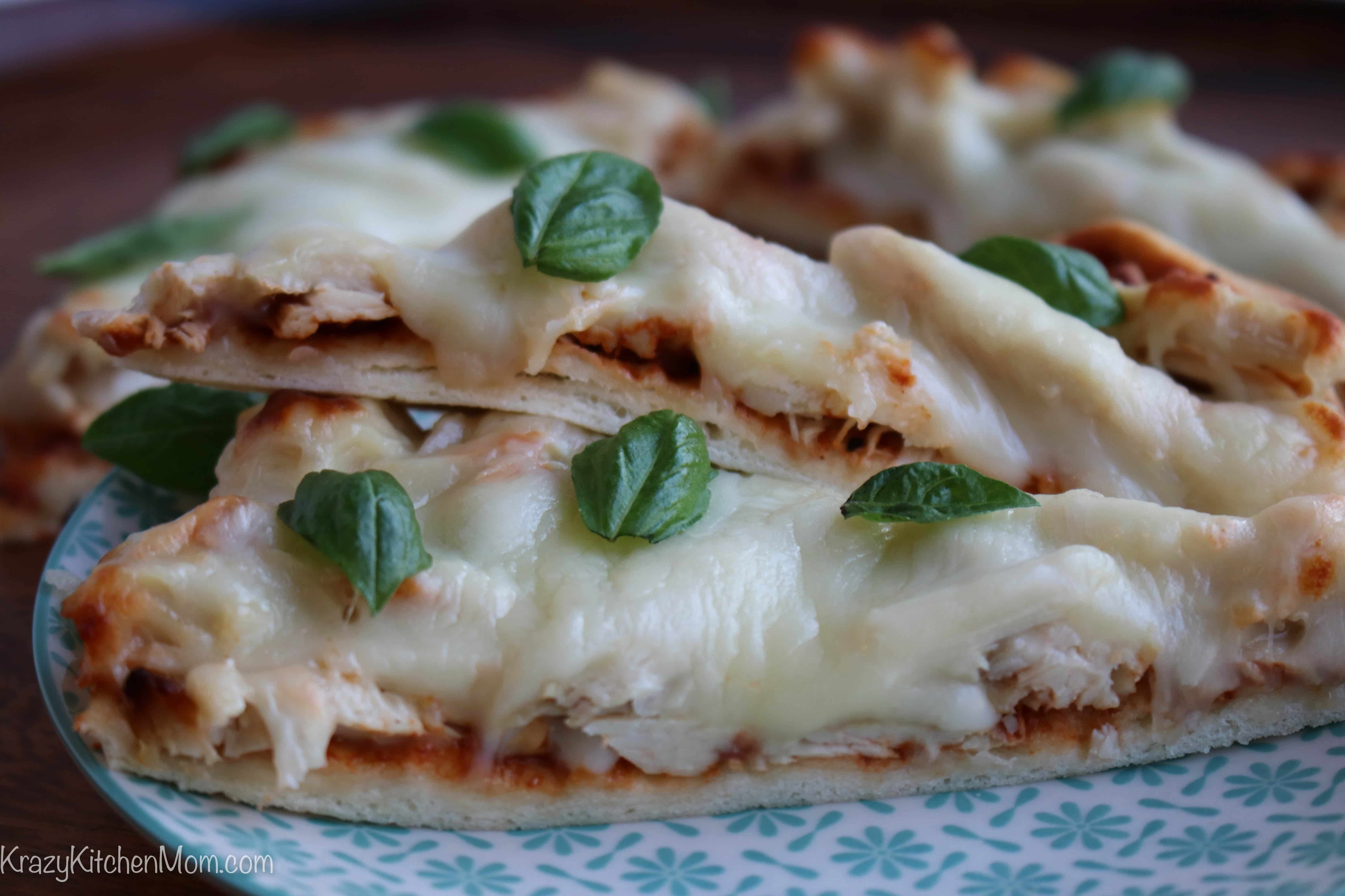 Rotisserie Barbecue Chicken Flatbread Pizza