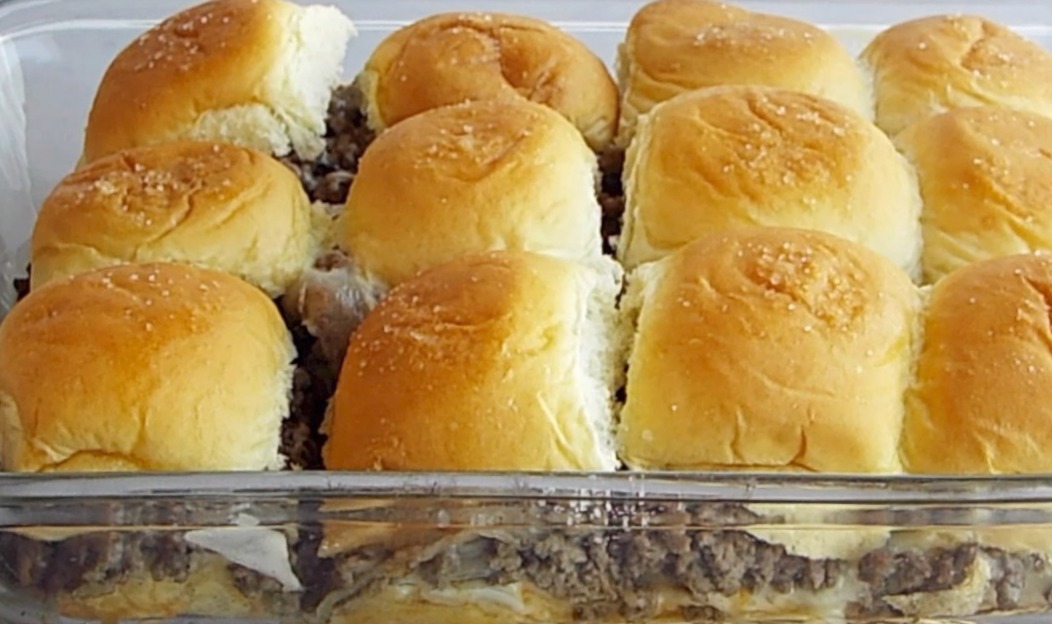 Cheesy Ground Beef Sandwich