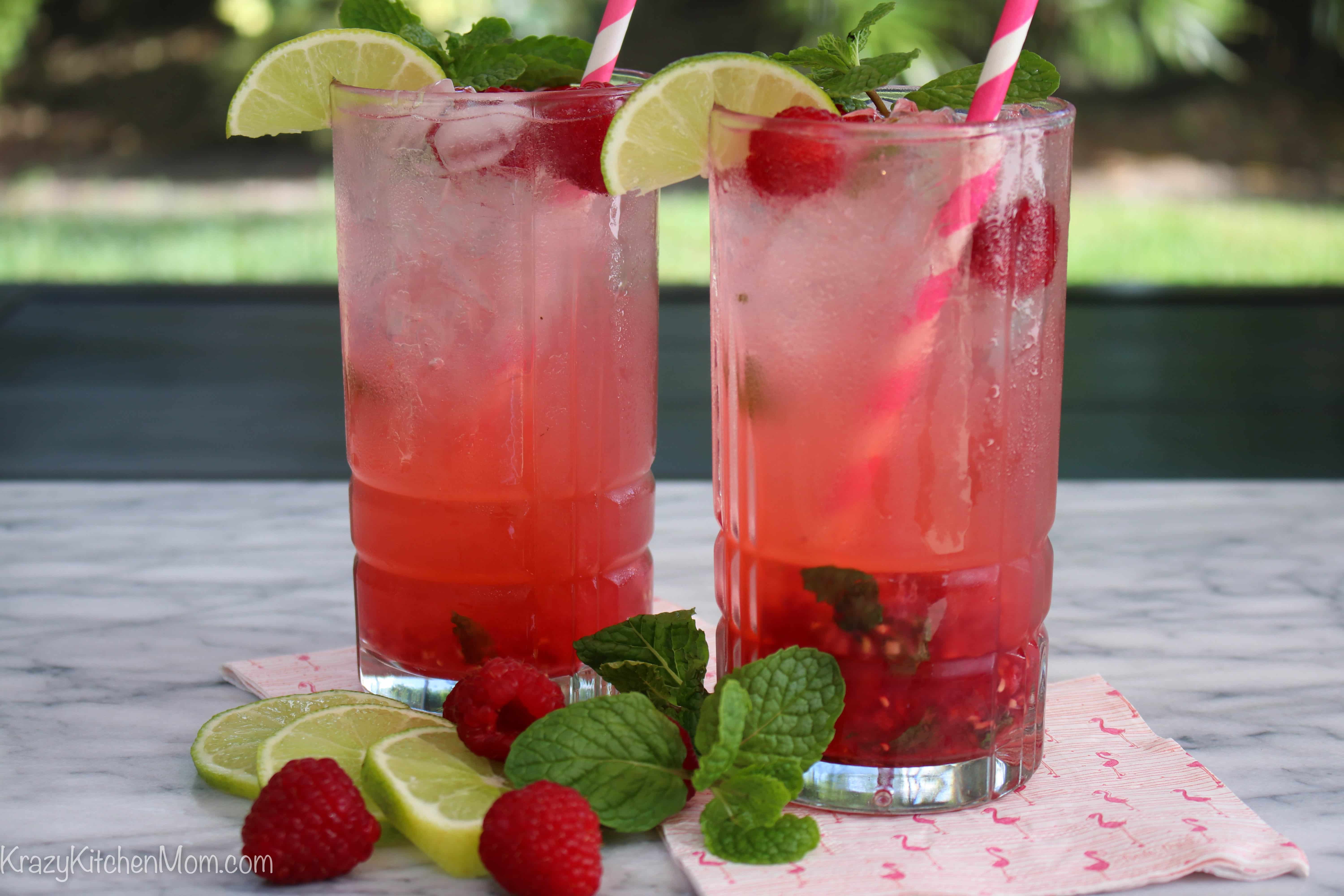 Fresh Raspberry Mojitos