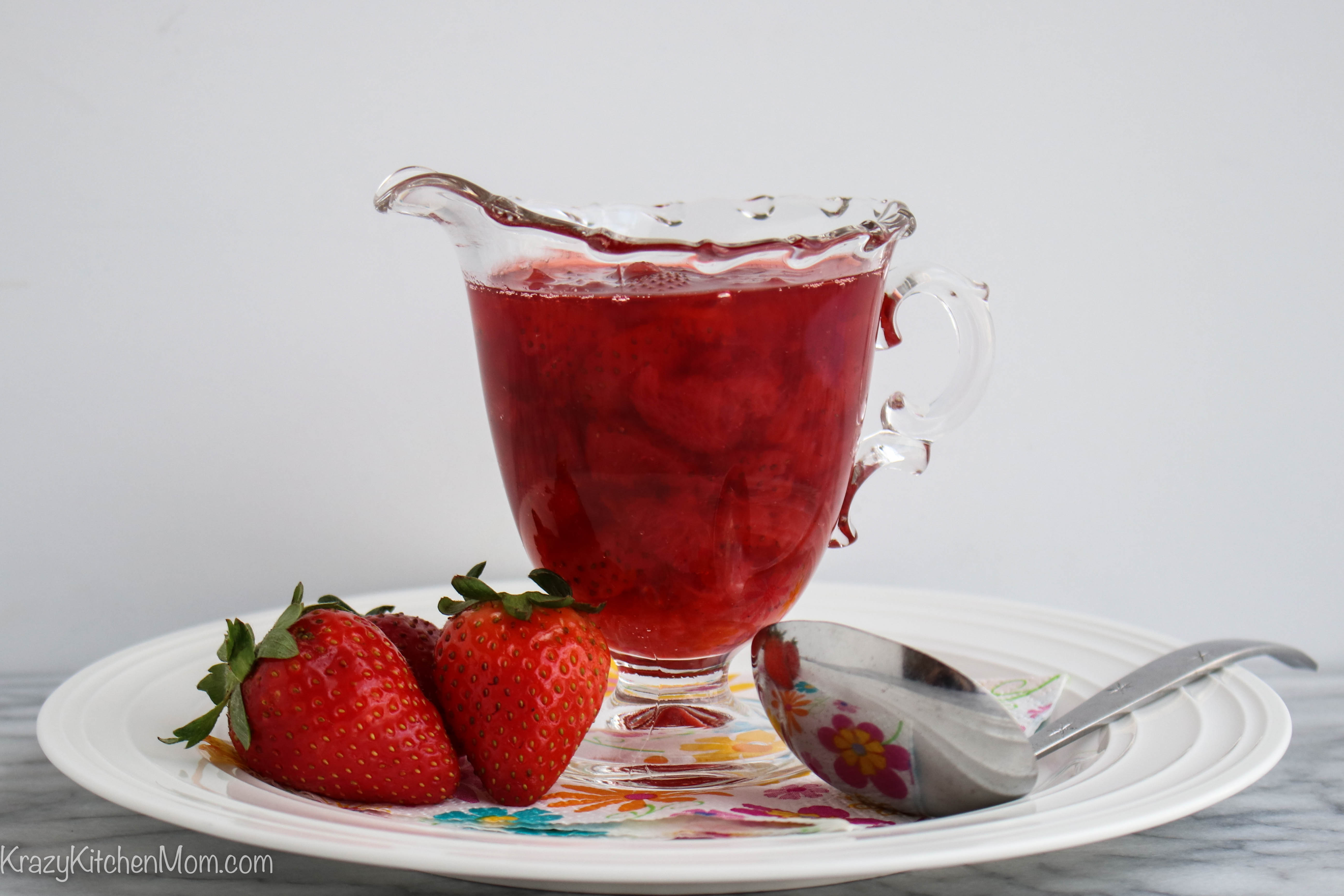 Fresh Strawberry Sauce