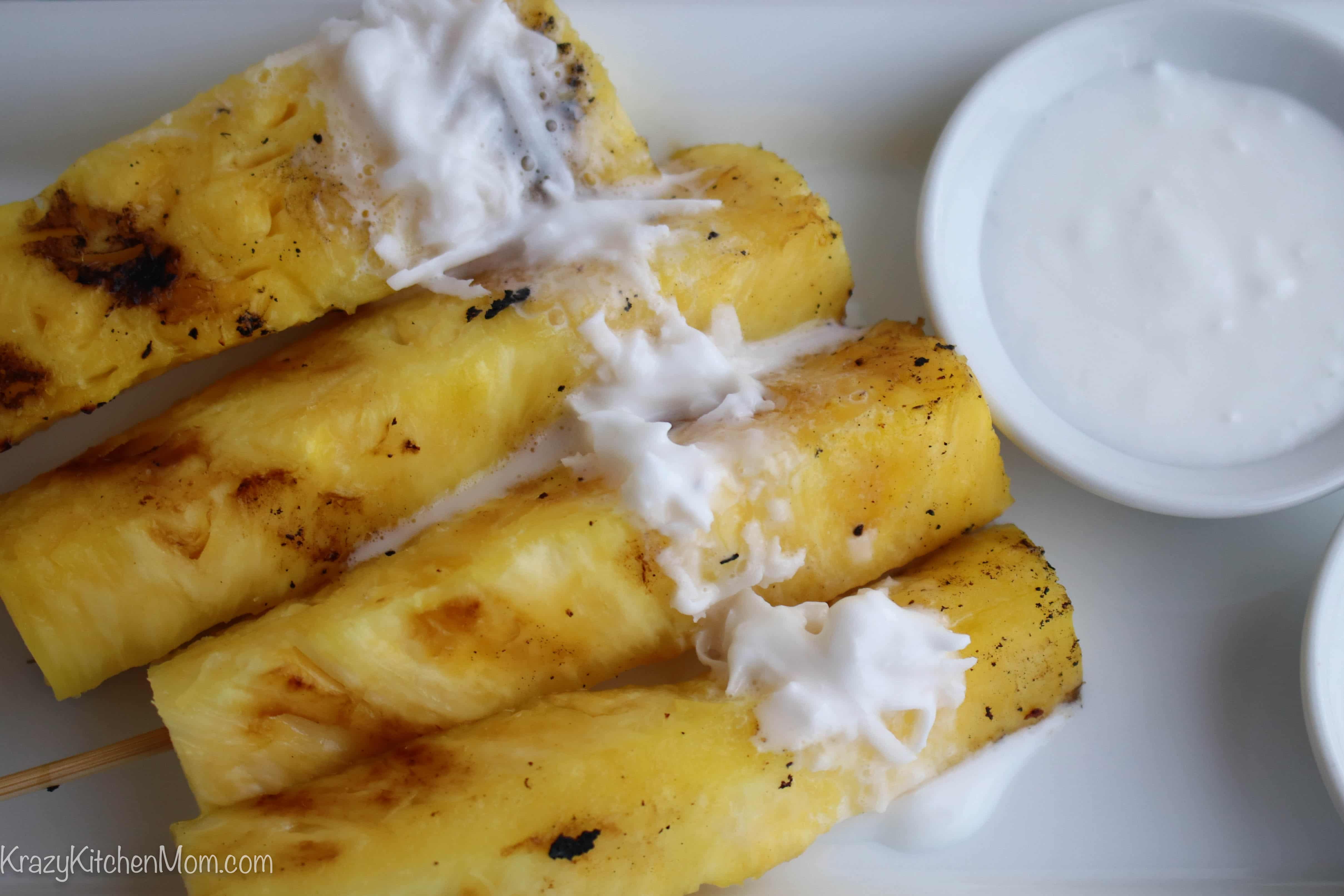 Grilled Pineapple With Coconut Rum Sauce