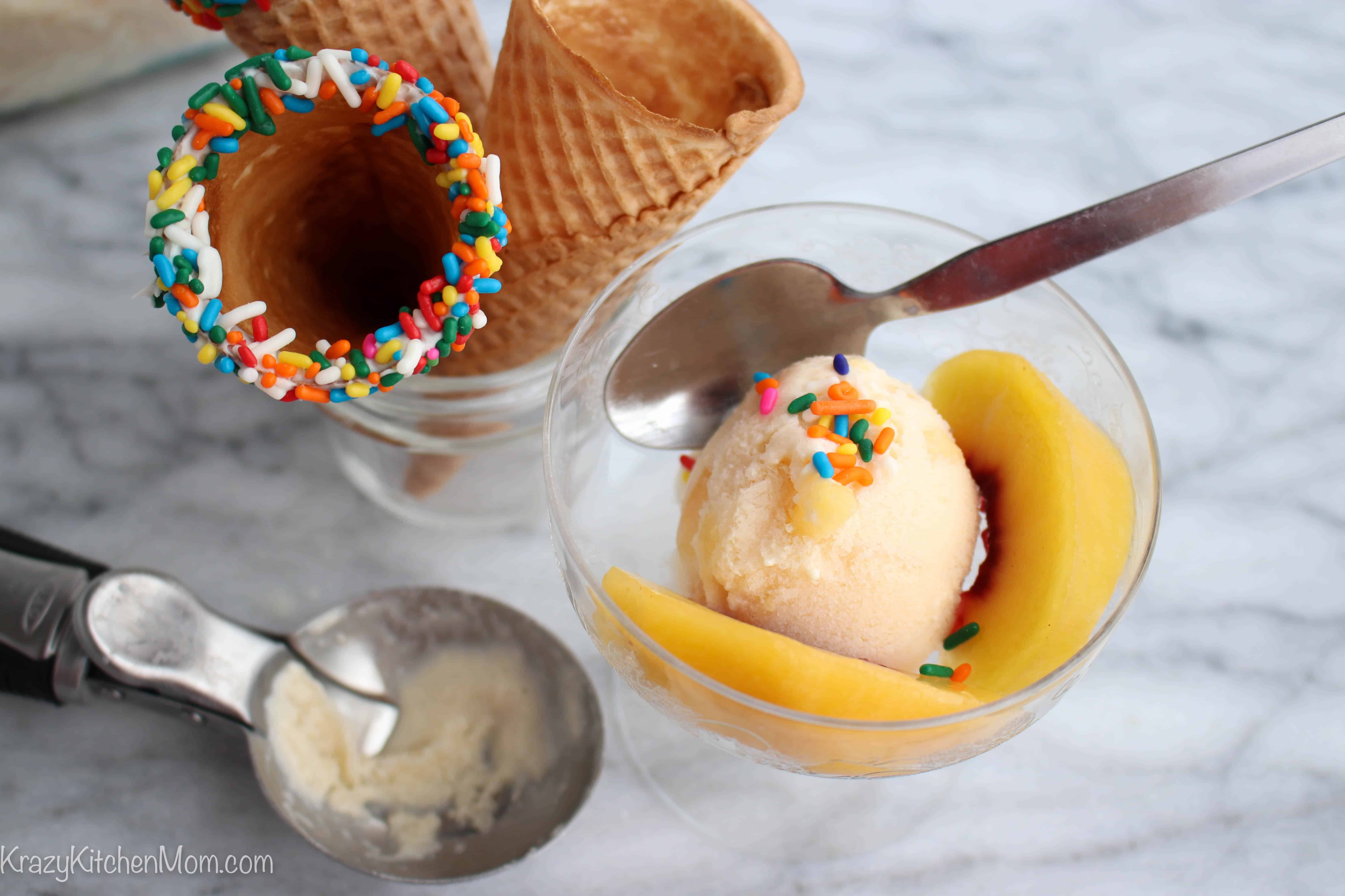 Homemade Peach Frozen Yogurt