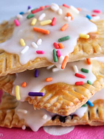 Homemade Berry Poptart Pastries