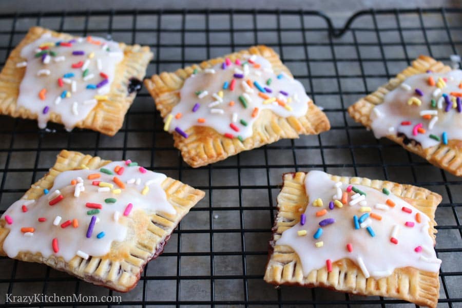 Homemade Berry Poptart Pastries
