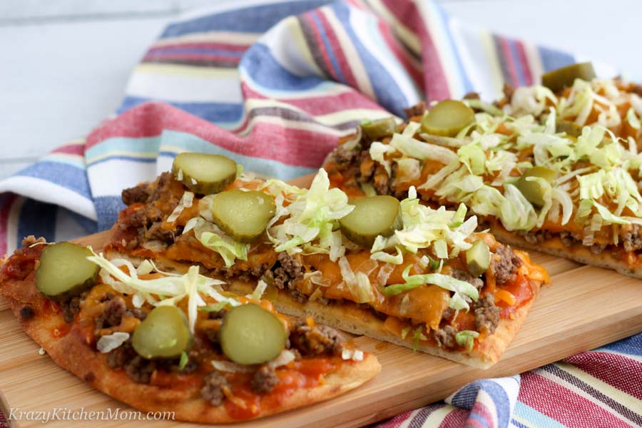 Cheeseburger Flatbread Pizza A Krazy Kitchen Mom