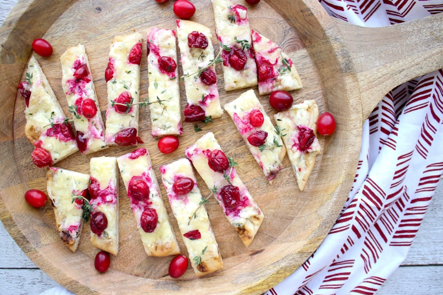 cranberry brie herb flatbread slices