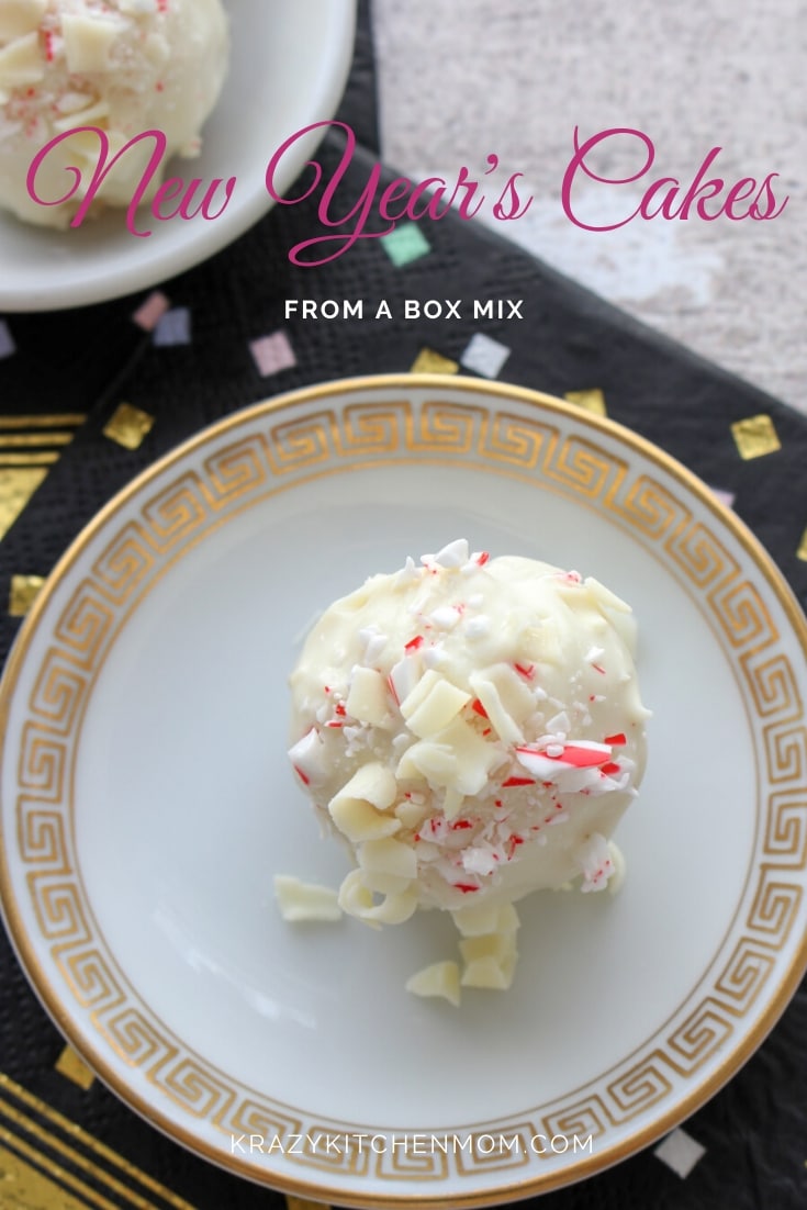 New Year's Cake Ideas - Using one boxed cakes mix, you can make three different New Year's mini cakes and desserts.  via @krazykitchenmom