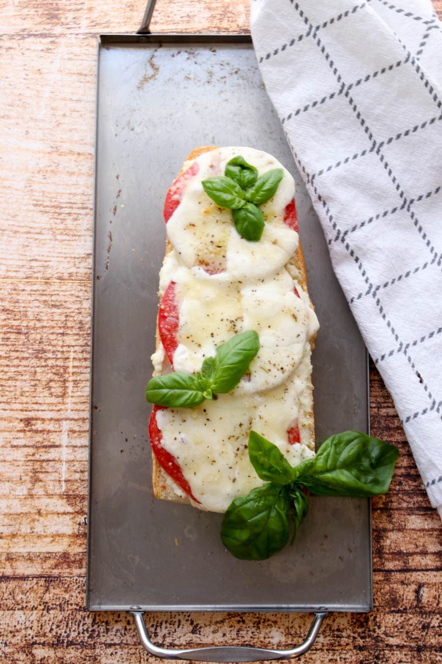 White tomato French Bread Pizza