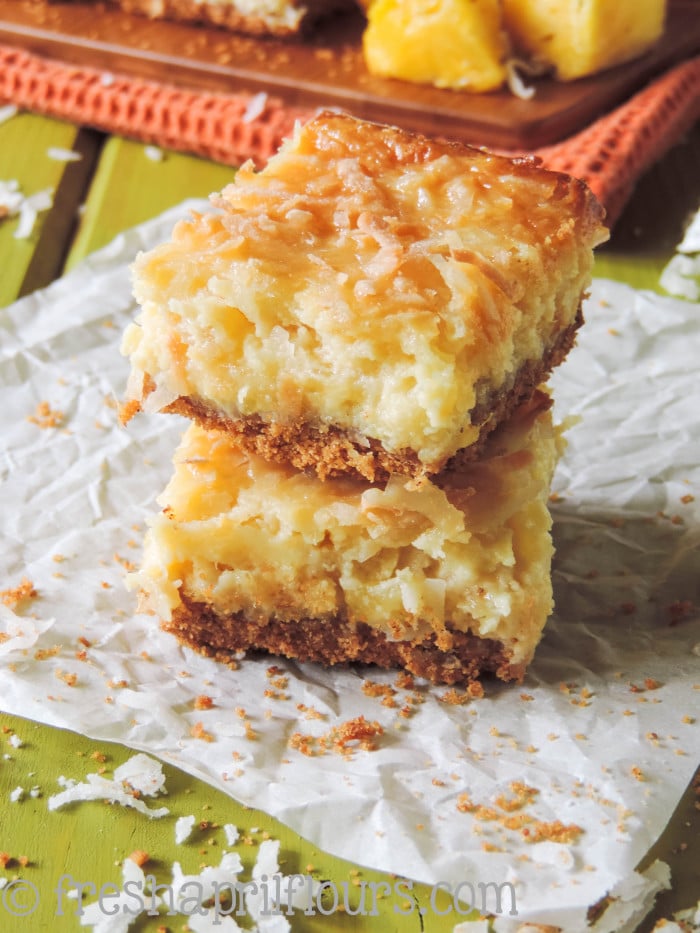 PINA COLADA BARS