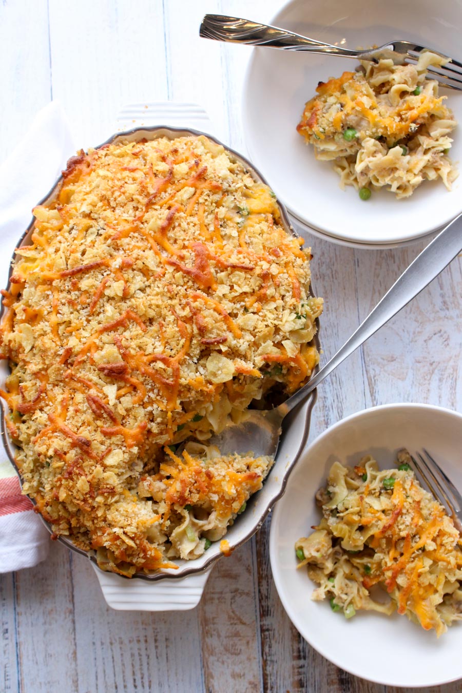 Tuna casserole with two servings
