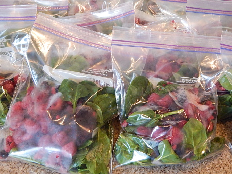 BAGS OF SPINACH AND BERRIES