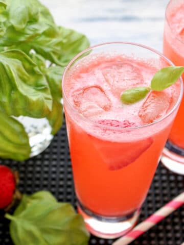 Overhead shot looking into a the strawberry gin and tonic cocktail