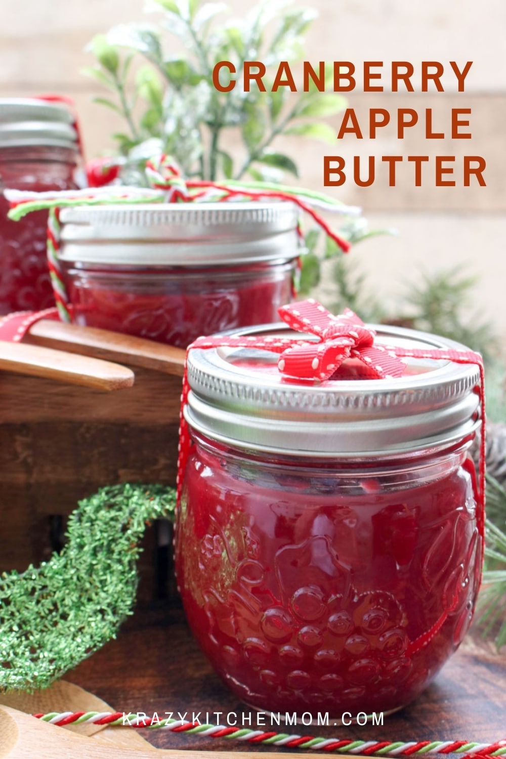 A simple and seasonal recipe to ring in the holidays all month. Cranberry apple butter is a sweet, creamy, tangy addition to your morning toast. via @krazykitchenmom