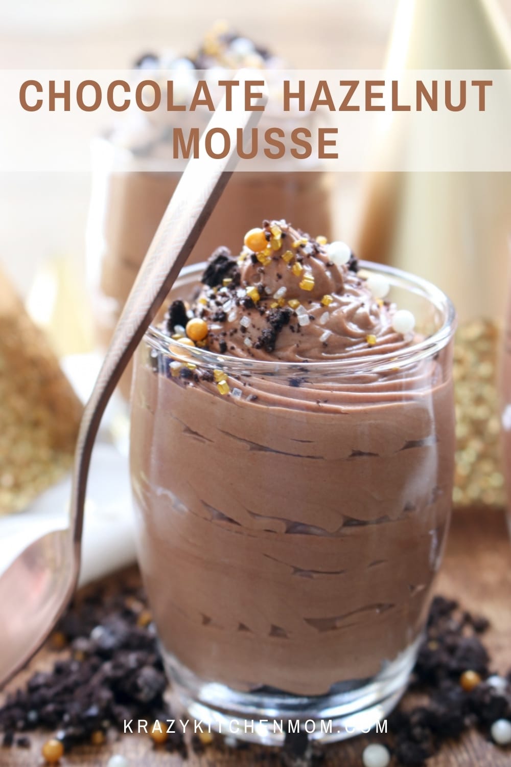 With only four ingredients and ten minutes, you can make the most decadent creamy chocolate mousse that rivals any fancy restaurant dessert.  via @krazykitchenmom