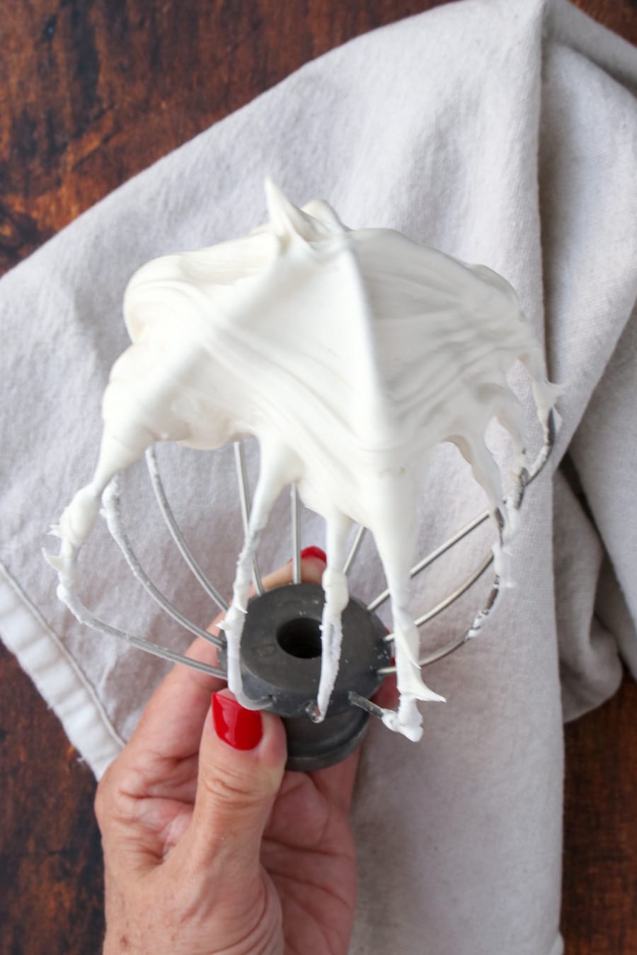 Stand mixer beater with heated marshmallow frosting