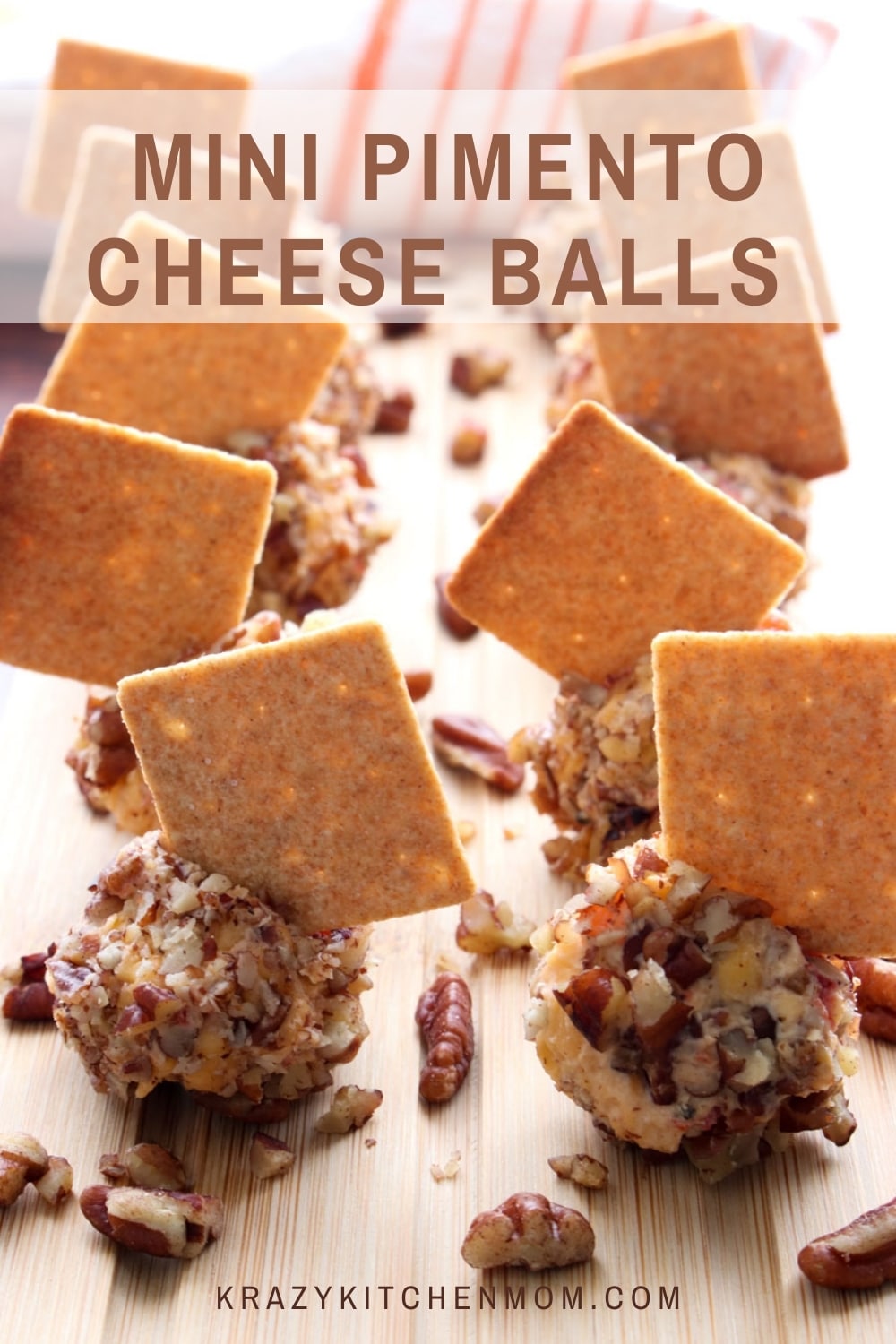 If you like pimento cheese spread, then you are going to LOVE these little bites of pimento cheese rolled in crunchy pecans. Put a taste of the south in your mouth! via @krazykitchenmom
