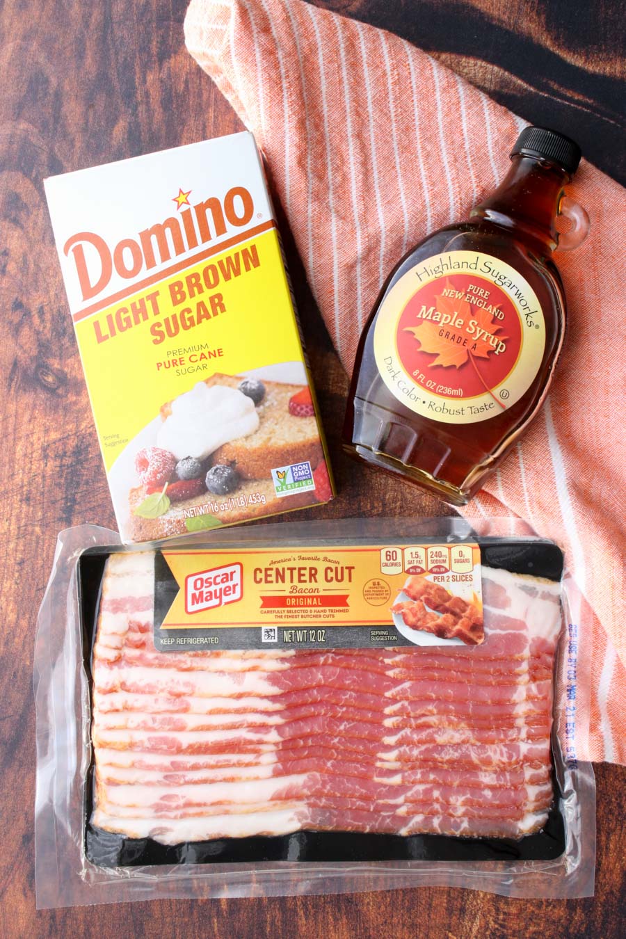 photo show three ingredients to make candied bacon