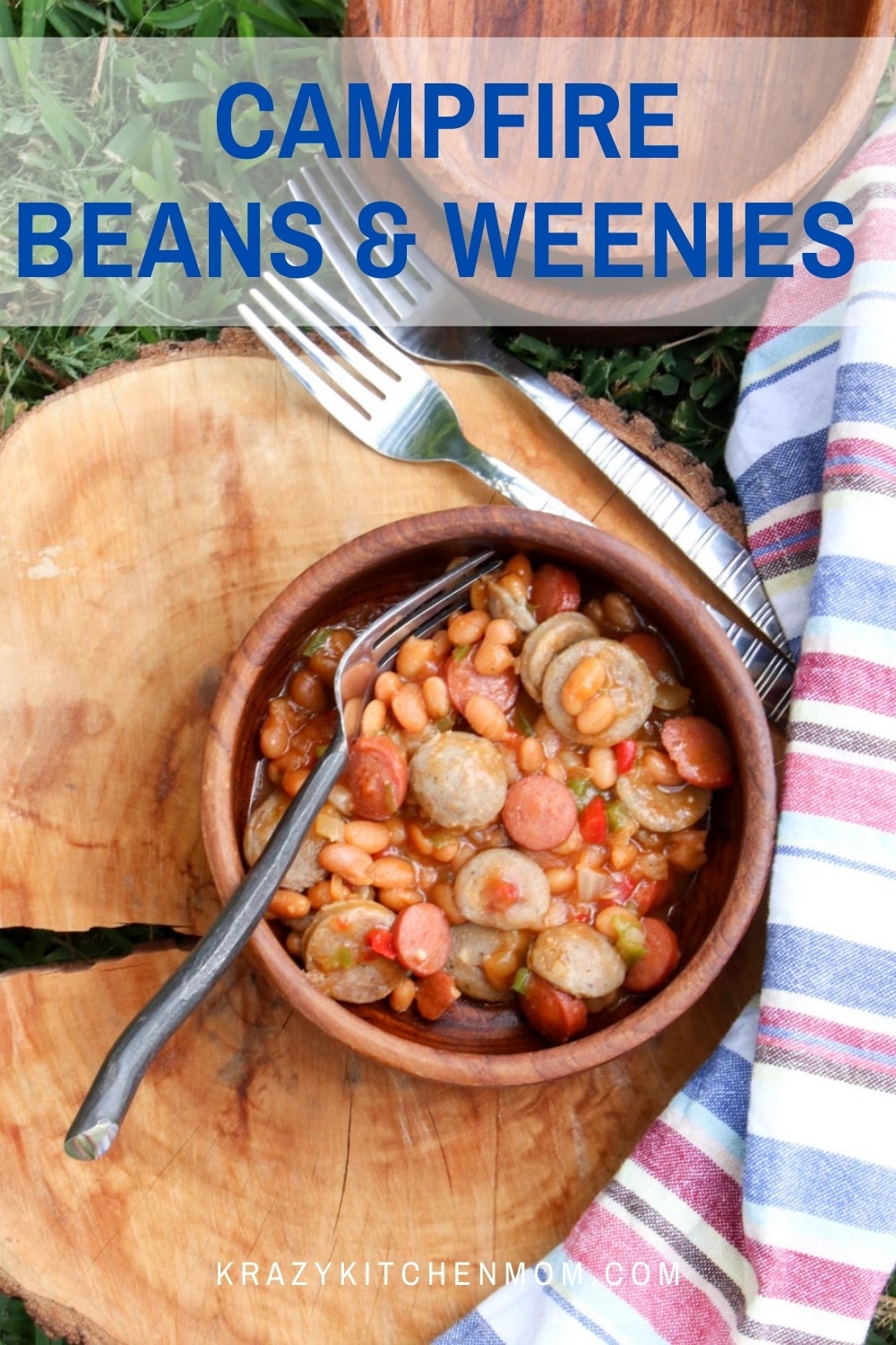 Summertime campfires and grills are heating up. Whip us a hearty family-friendly skillet of beans and weenies. via @krazykitchenmom