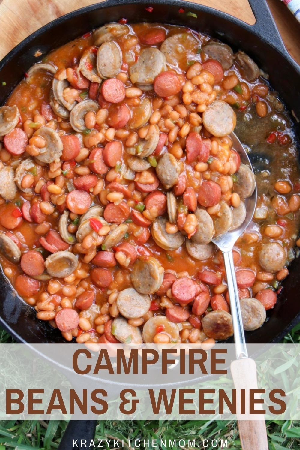 Summertime campfires and grills are heating up. Whip up a hearty family-friendly skillet of beans and weenies. via @krazykitchenmom