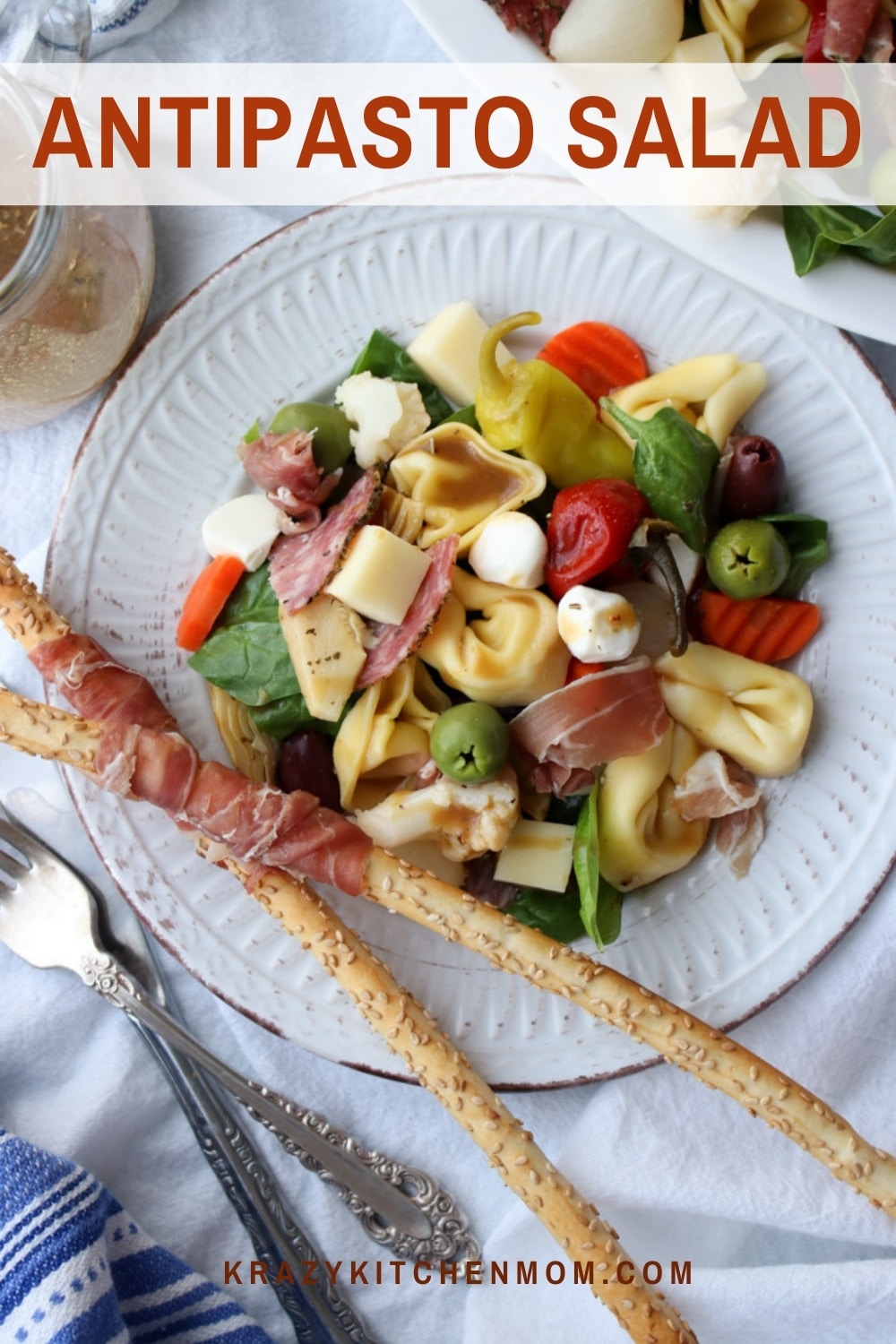 There is something for everyone on this Italian-style salad platter. It's loaded with vegetables, meats, and cheeses. via @krazykitchenmom