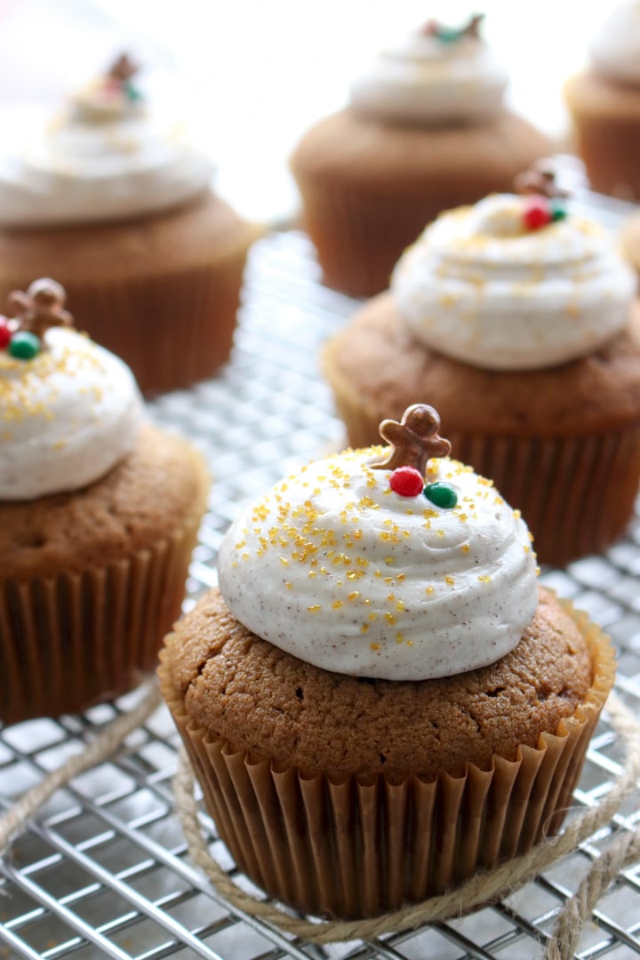 cinnamon cupcakes on a cooling rack