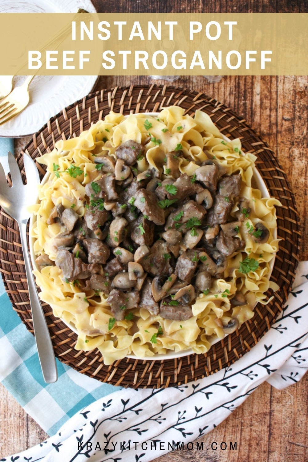 Beef Stroganoff takes me back to my childhood. I've taken this hearty nostalgic comfort food and made it an easy recipe any day of the week. via @krazykitchenmom