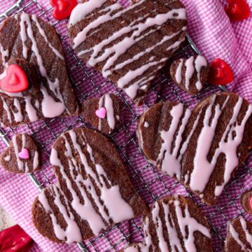 HEART SHAPED BROWNIES ON A SMALL RACK