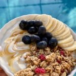 banana blueberry yogurt bowl