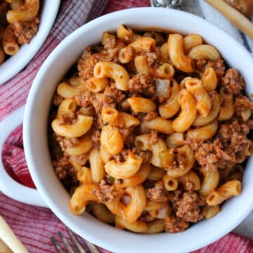 BOWL OF AMERICAN GOULASH