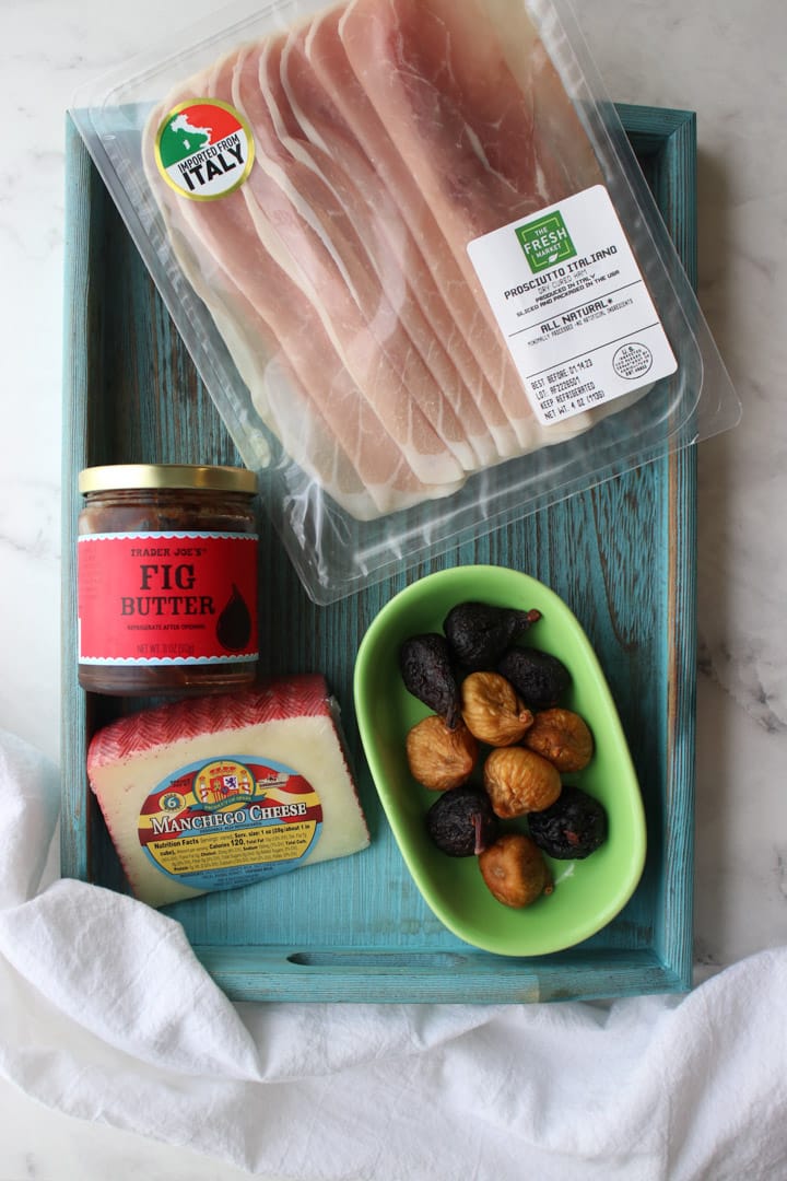 Ingredients to make manchego fig bites