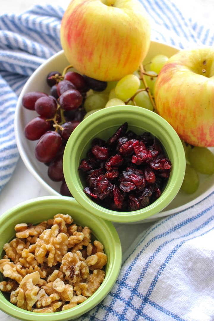 Ingredients to make Waldorf Salad