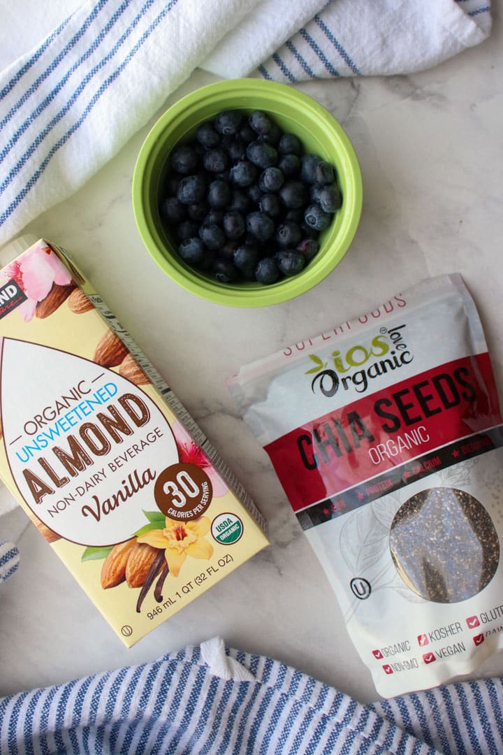 ingredients to make chia pudding