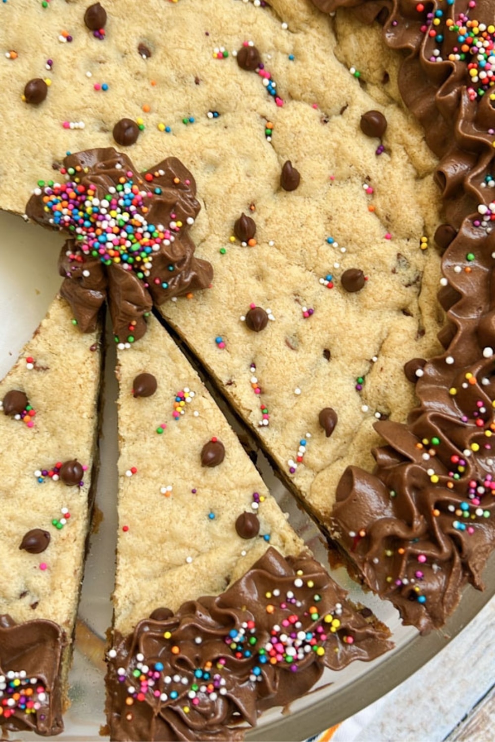 cookie cake with chocolate frosting edges