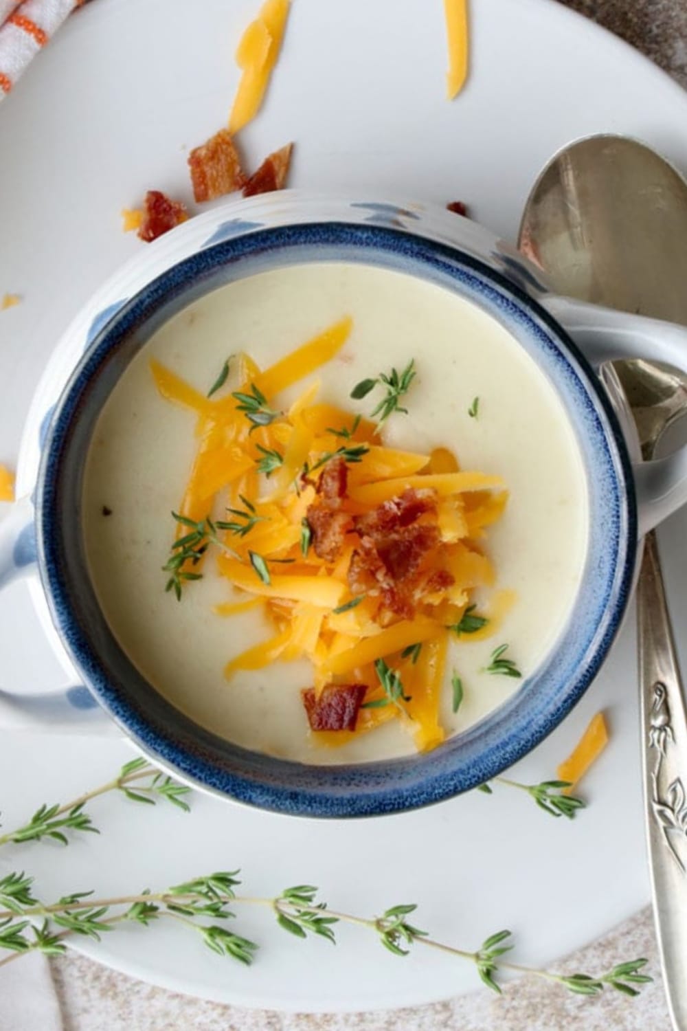 BOWL OF POTATO LEEK SOUP