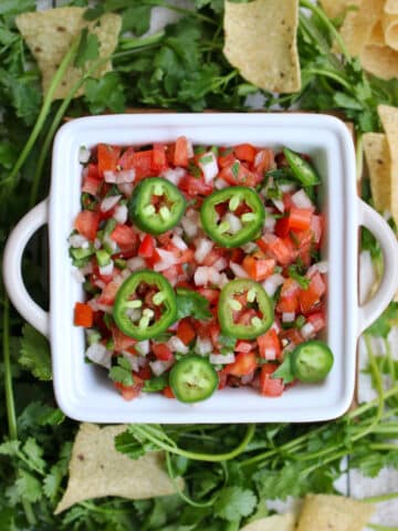 SQUARE BOWL OF PICO DE GALLO