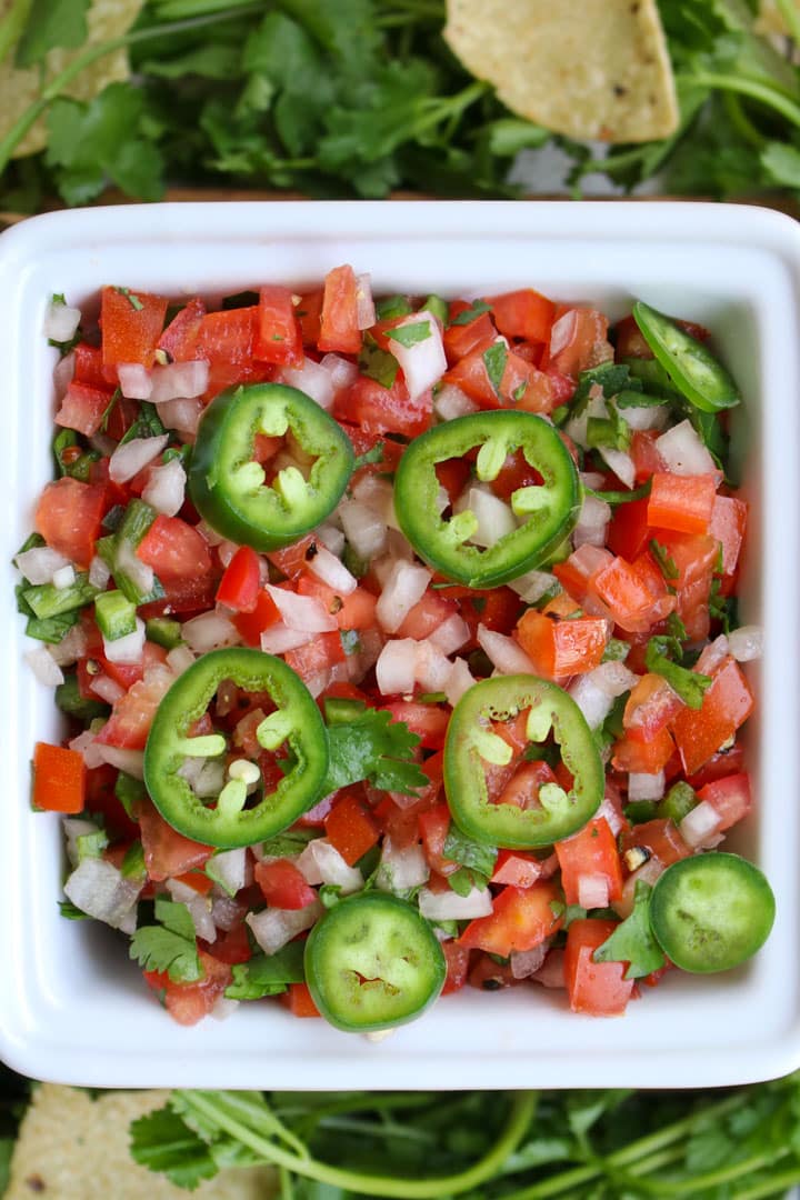 CLOSE UP PICO DE GALLO