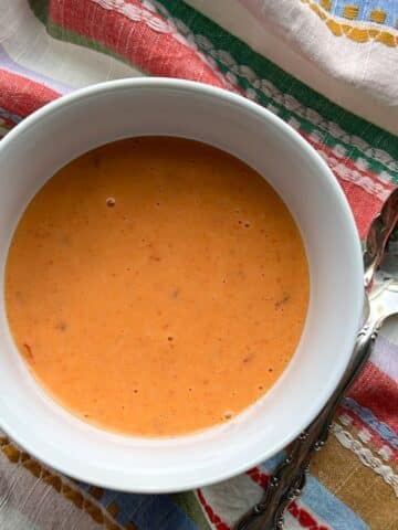 bowl of bang bang sauce